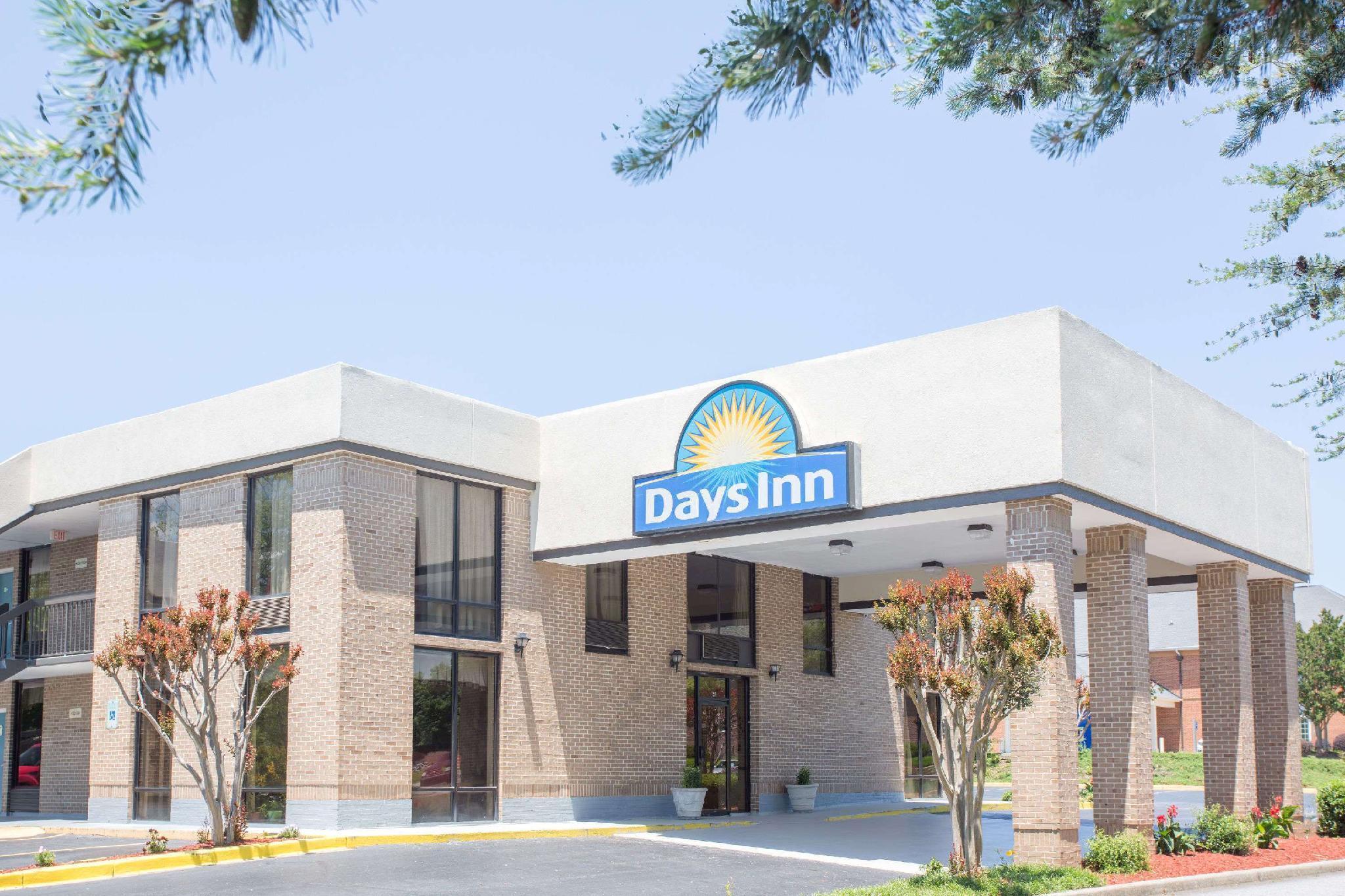 Days Inn By Wyndham Easley West Of Greenville/Clemson Area Esterno foto
